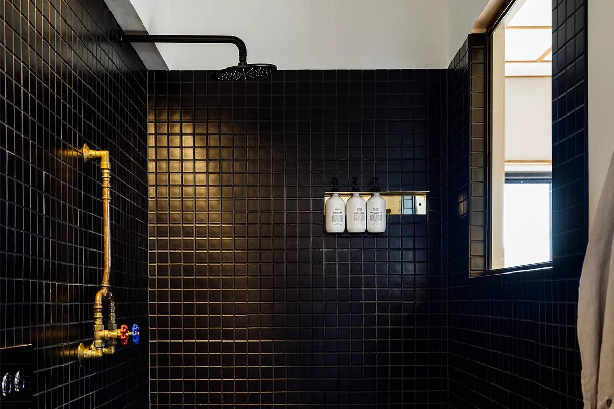Pumphouse Point - Pumphouse Queen - Bathroom
