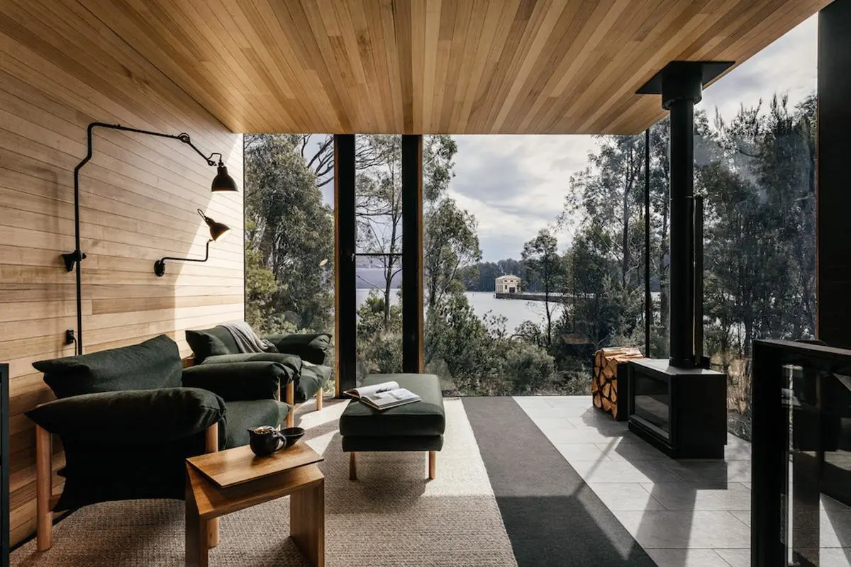 Pumphouse Point - The Signature Retreat - Living Room