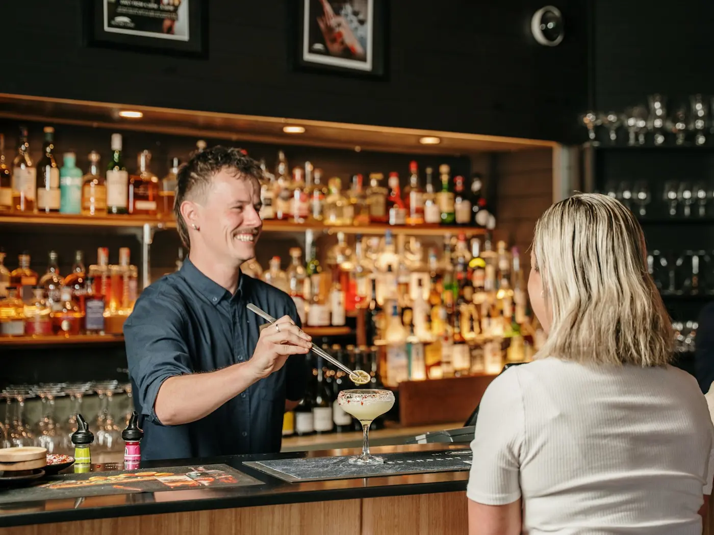 Hazards Bar & Lounge at Freycinet Lodge