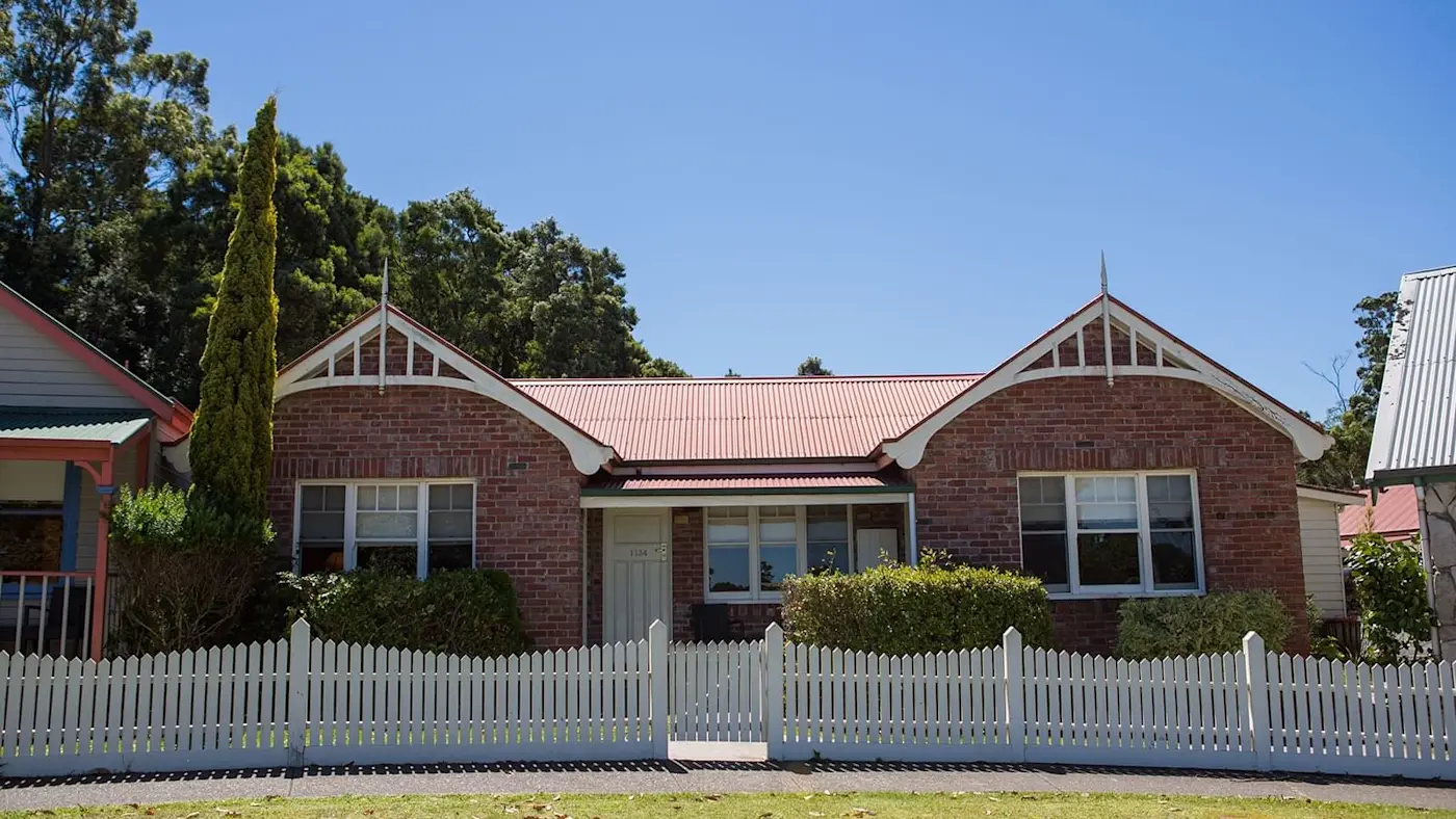 Strahan Village Waterfront Two Room Cottage accommodation