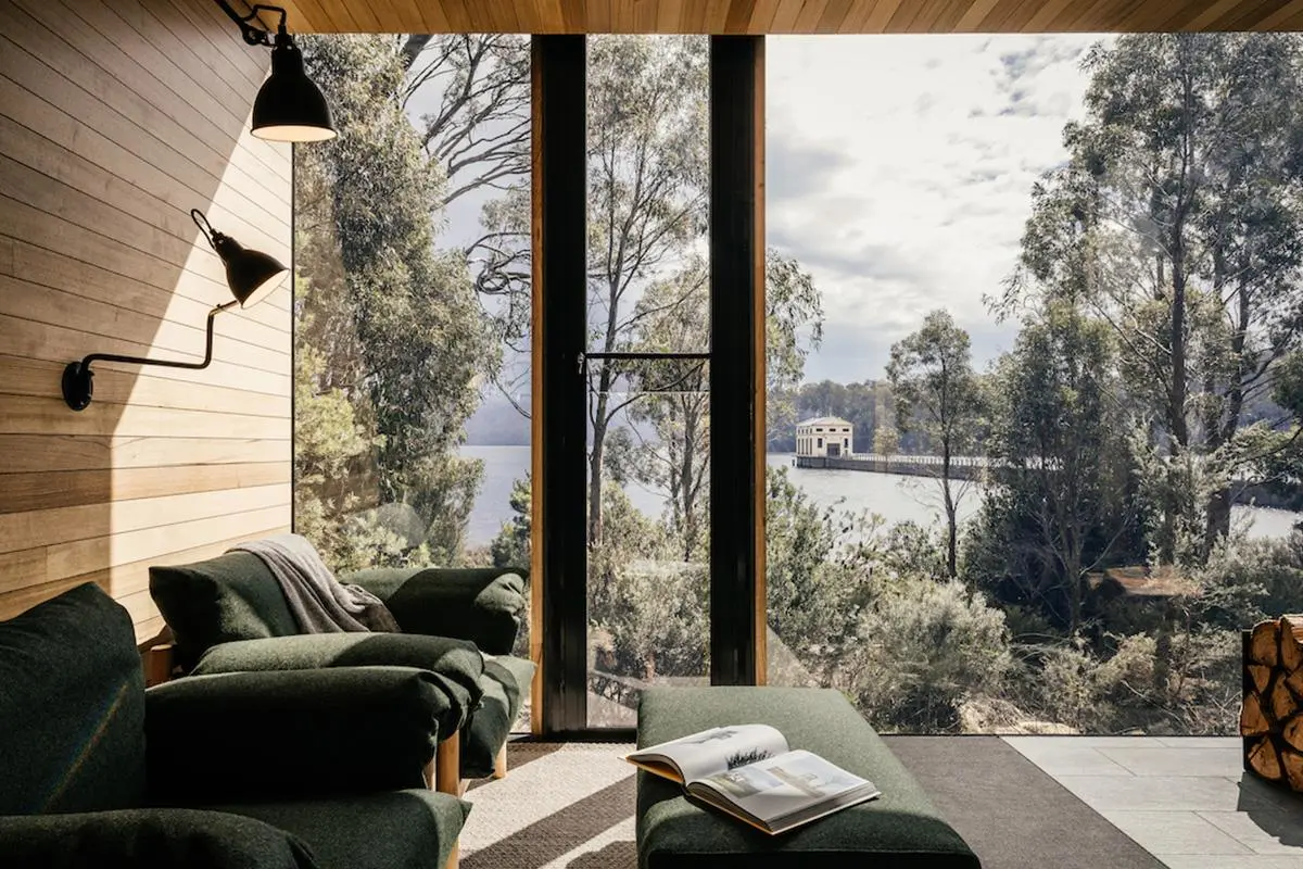 Pumphouse Point - The Signature Retreat - Living Room