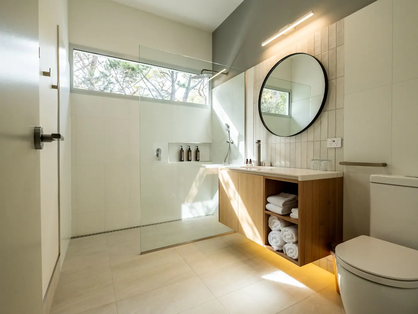 Freycinet Lodge - Bushland Cabin accommodation