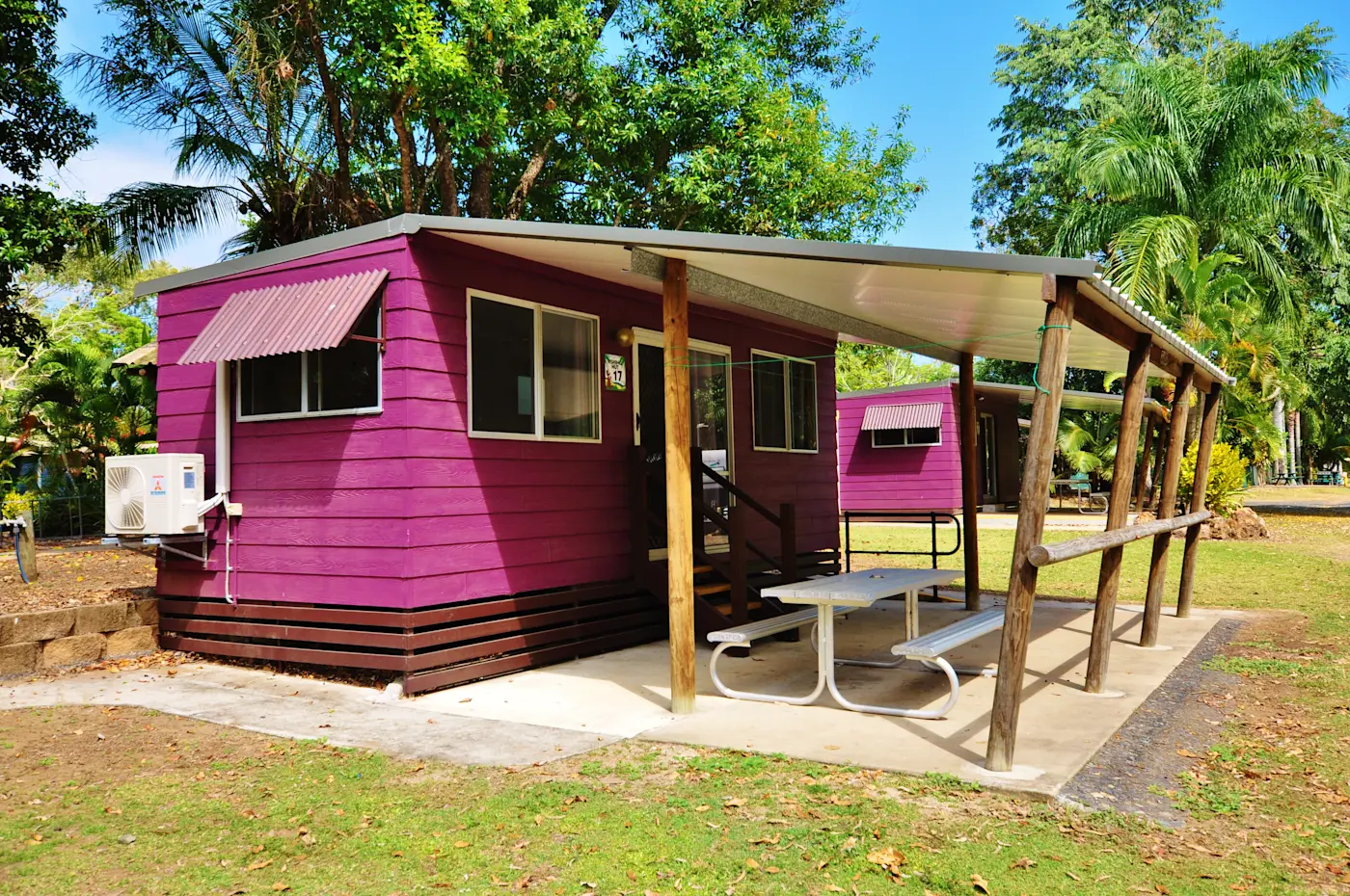 Cape Hillsborough - Queenslander Hut - Exterior