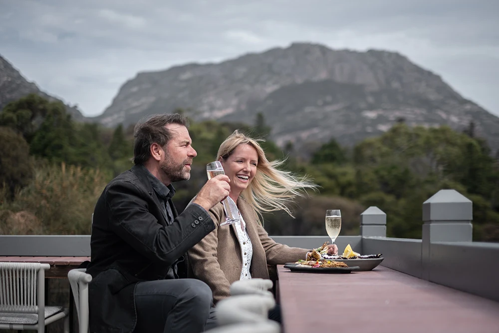 Freycinet couple dining