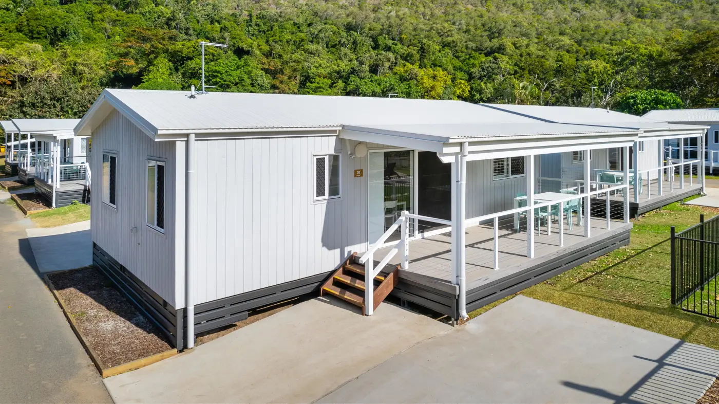 Cape Hillsborough - The Cape Two Bedroom Cabin  - Exterior