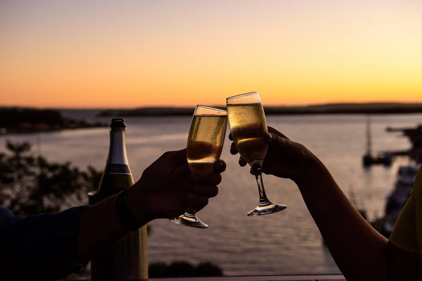 View 42 Restaurant & Bar at Strahan Village