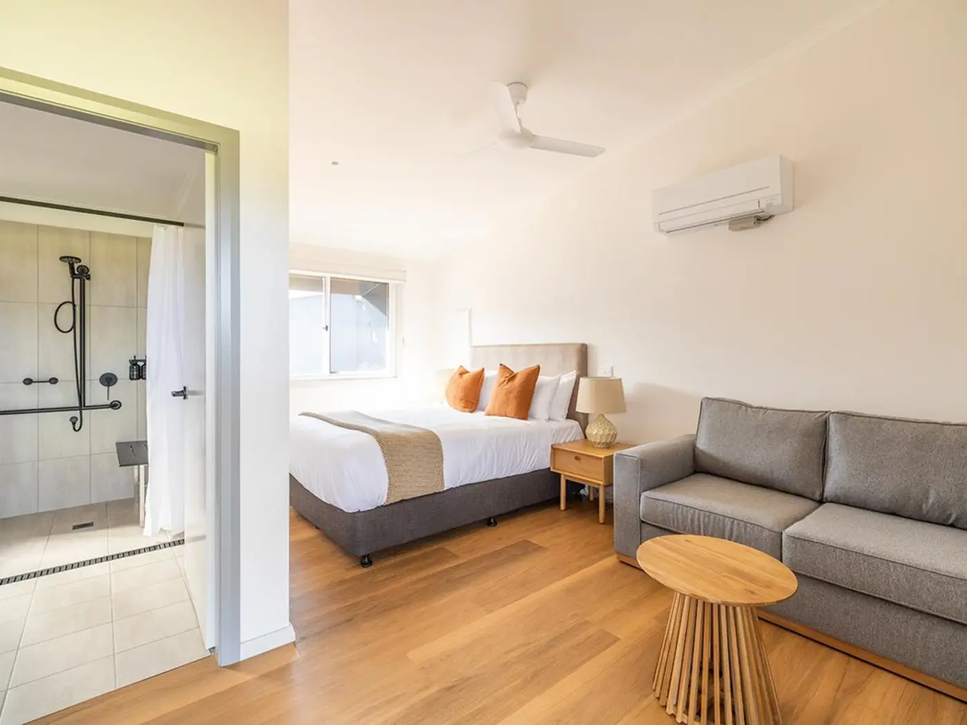 Studio Room Accessible