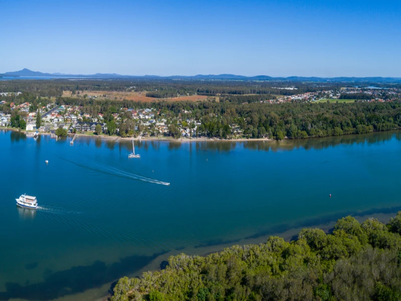 Swimming pools - Photo 3