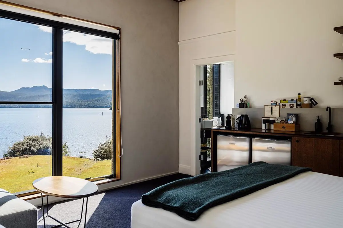 Pumphouse Point - Shorehouse Waterview - Bedroom