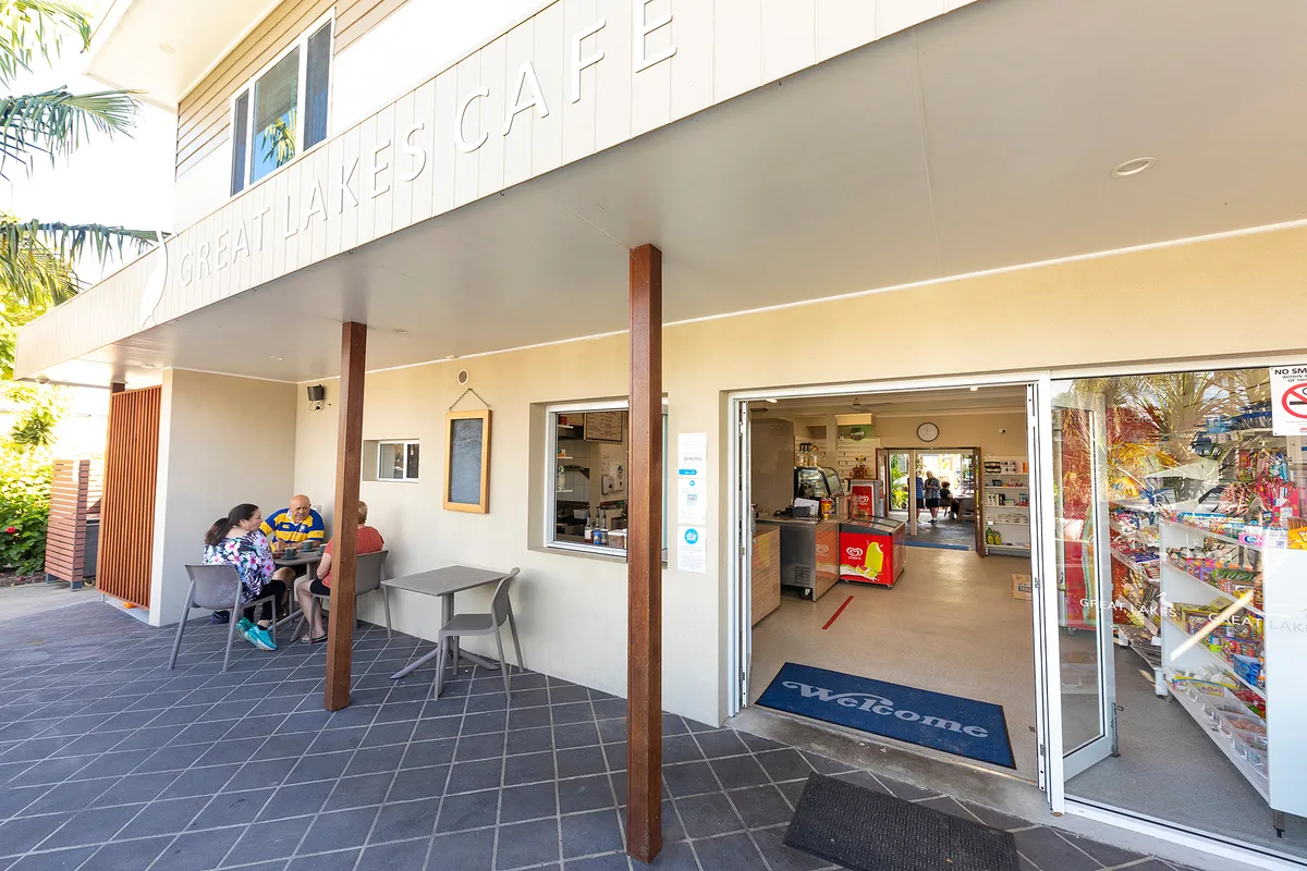 Forster - Great Lakes Cafe - Image 2