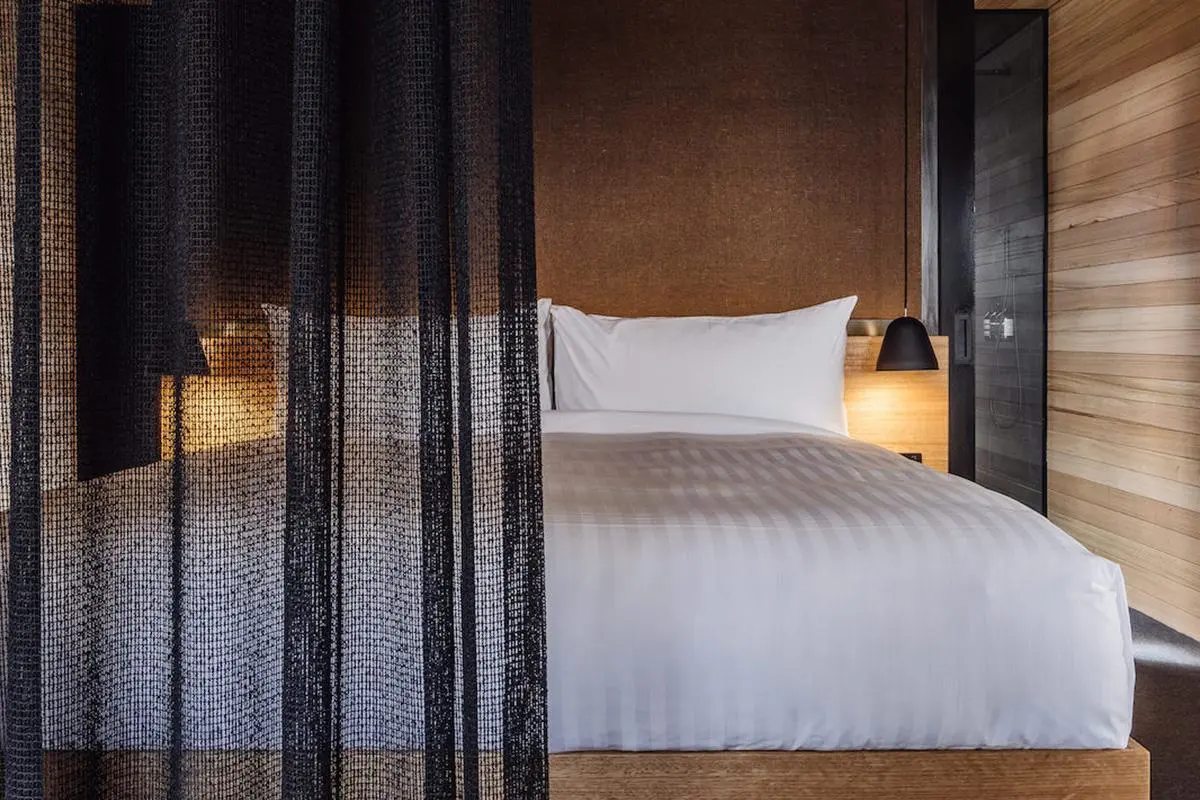 Pumphouse Point - The Signature Retreat - Bedroom