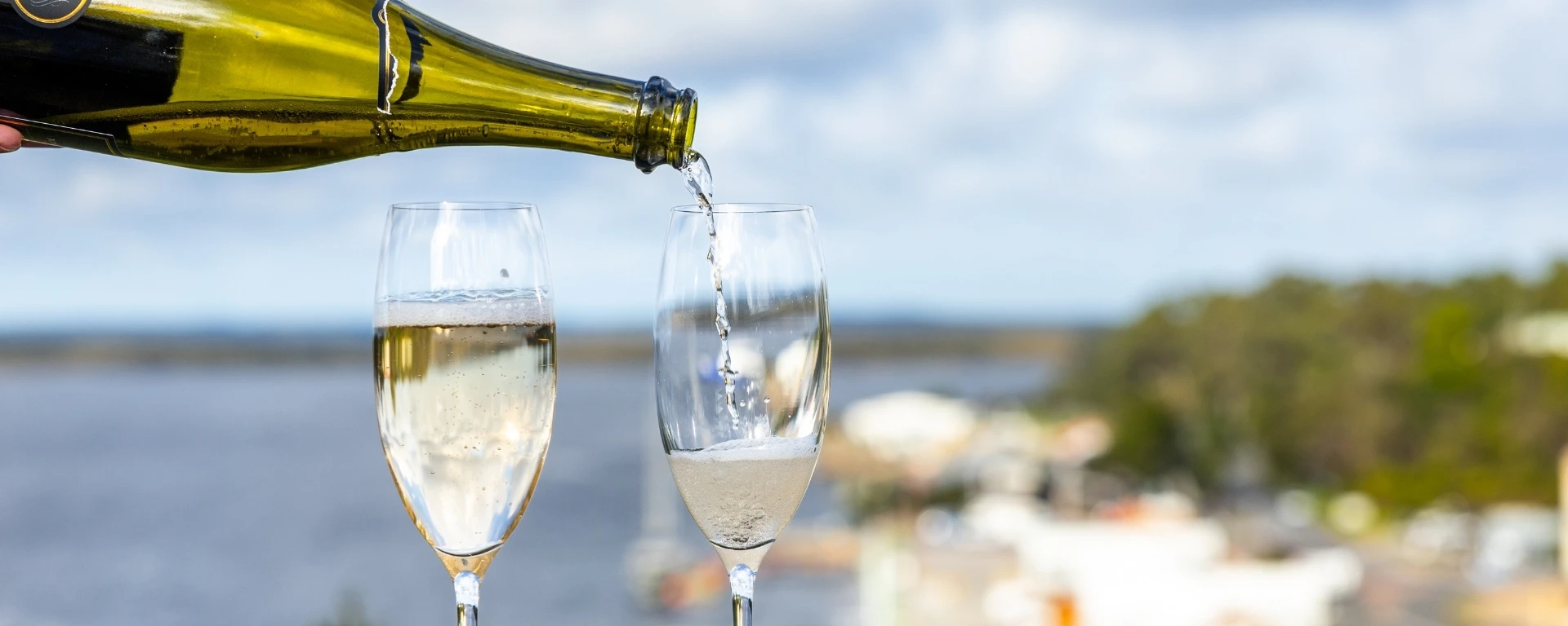 Drinks from View 42 Bar at Strahan Village