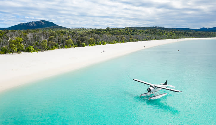 Whitsundays scenic flight