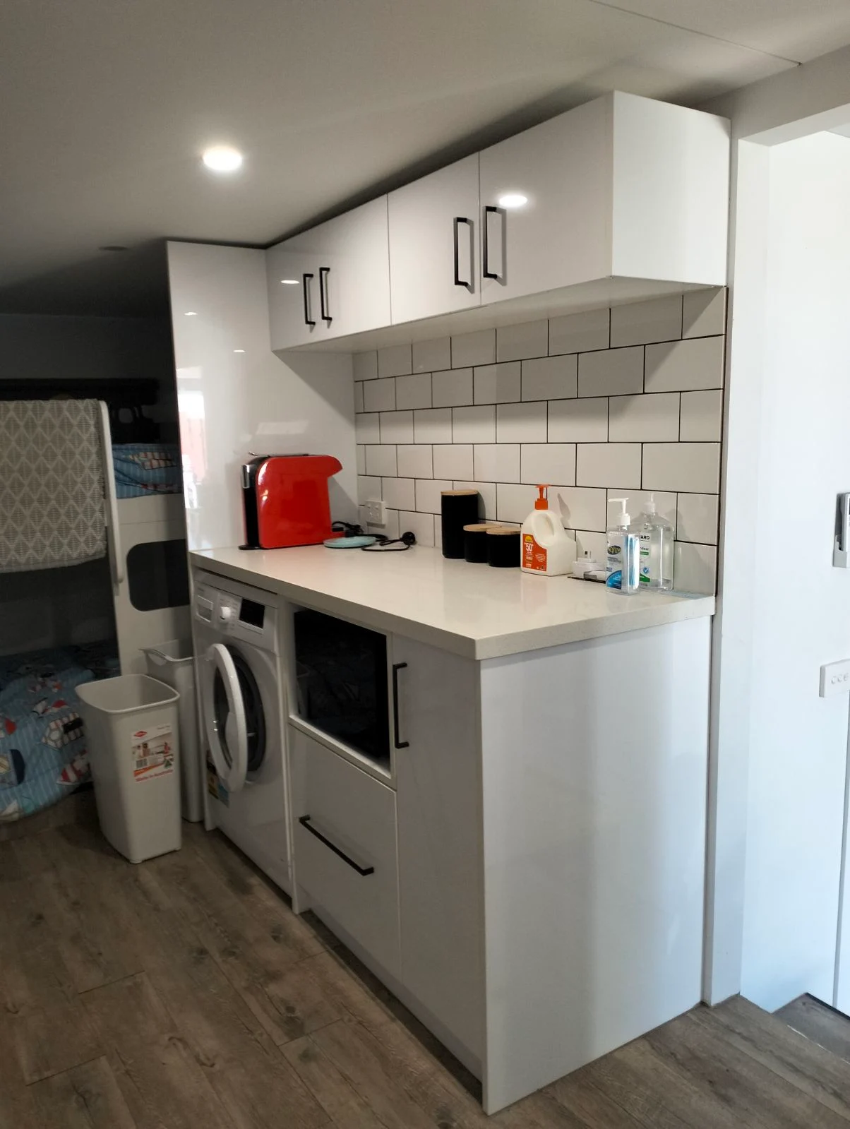 AS198 - Kitchen