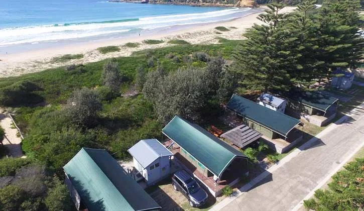 Arieal view of glamping tents at Tathra Beachfront Holiday Park