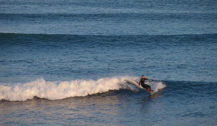725x420 Phillip island cowes surfing