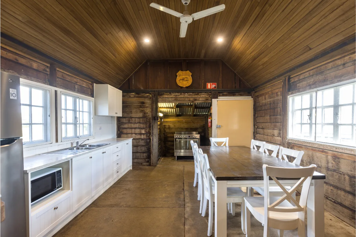 Lake Somerset cabin