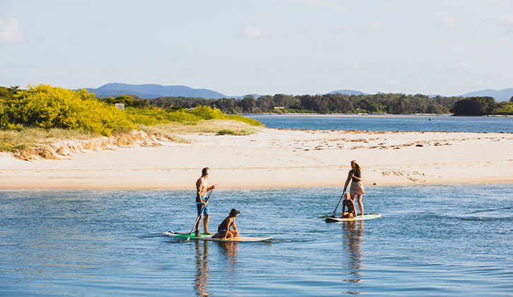 stand-up paddle boarding Forster