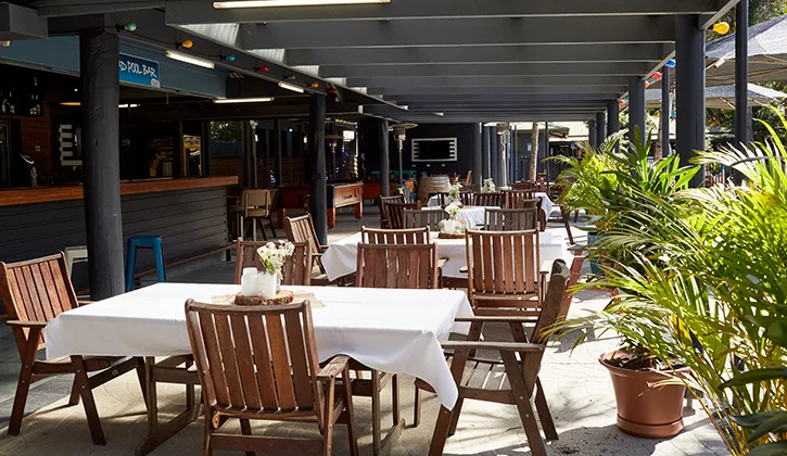 Casual outdoor wedding dining set up