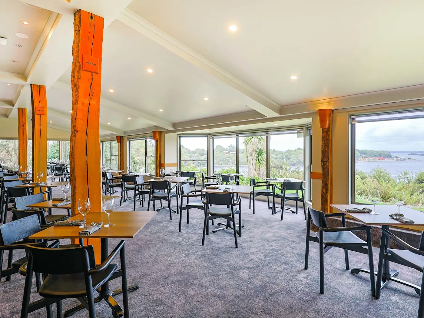 View 42 Restaurant at Strahan Village