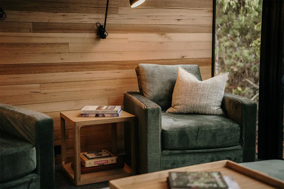 Pumphouse Point - The Retreat - Living Room
