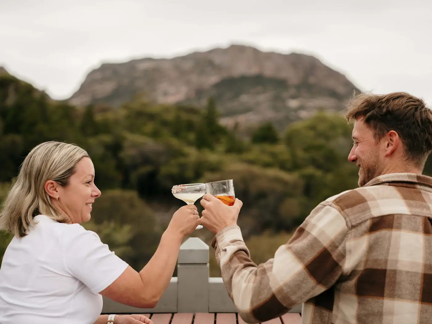 Couple dining at Freycinet Lodge