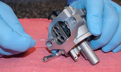 How to rebuild a riding lawn mower carburetor | Repair guide