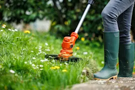 Can you cut grass with a weed whacker?