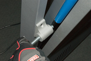 Engage the latch.