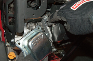 Remove the rocker cover.