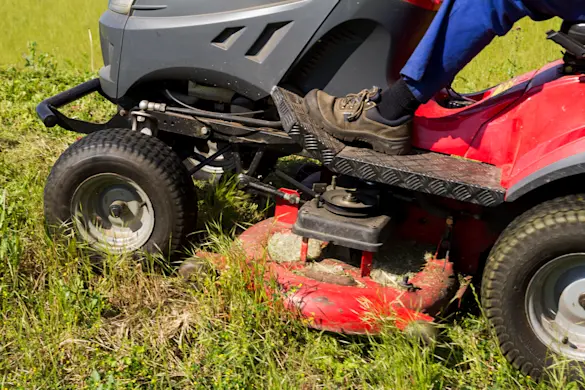 How to Store a Lawn Mower for the Winter: Ultimate Care Guide