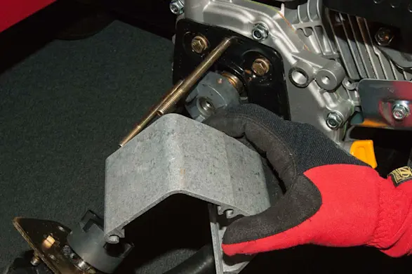 PHOTO: Reinstall the coupling shield.