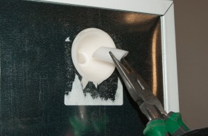 PHOTO: Pull out the foam plug.
