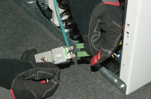 PHOTO: Connect the wires.