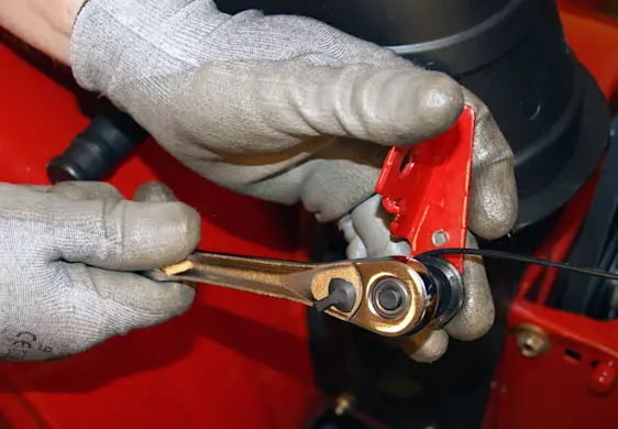 PHOTO: Remove the 90-degree bracket.