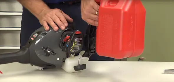 Tips for a hard-to-start grass line trimmer