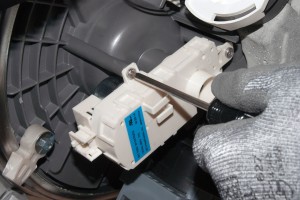 PHOTO: Install the new diverter motor.
