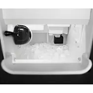 article image for Freestanding ice maker cleaning tips
