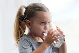 How to Replace the Water Filter in a Magic Chef Refrigerator