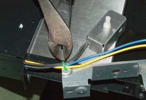 PHOTO: Cut off the switch harness wire tie.