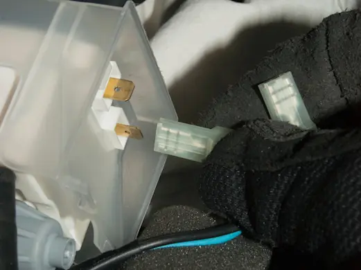 PHOTO: Reconnect the pump wires.