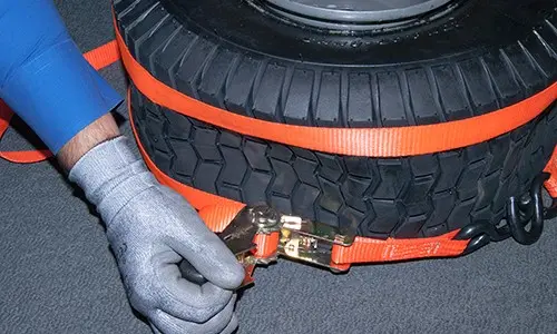 PHOTO: Seal the bead to the rim.