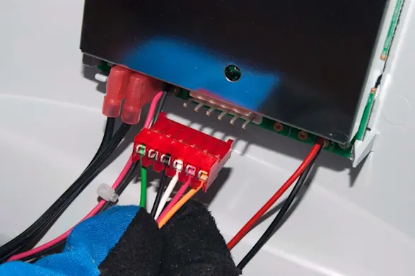 PHOTO: Connect the timer wires.