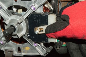 PHOTO: Plug the drive motor wire harness back in.