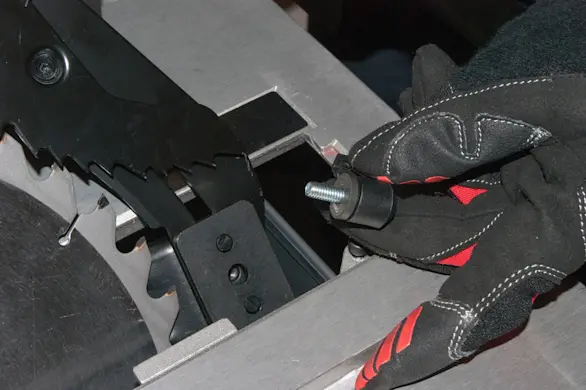 PHOTO: Remove the riving knife locking knob.