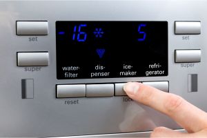 How to replace the water filter in an Estate refrigerator.