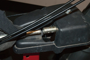 Insert the chute rod.