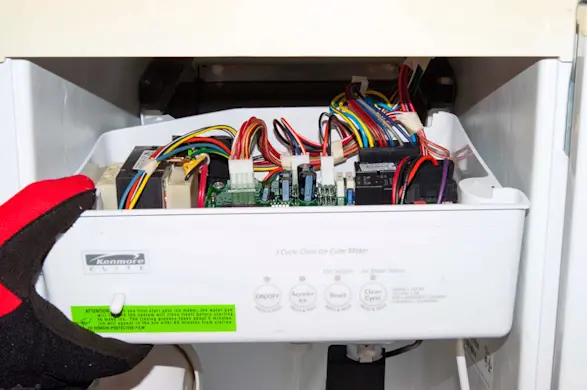 How to replace a freestanding ice maker electronic control board ...