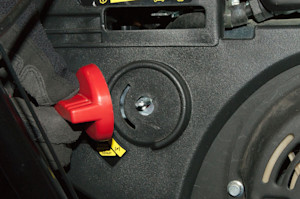 PHOTO: Reinstall the choke knob.