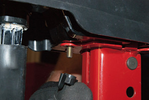 Remove the wing nut.